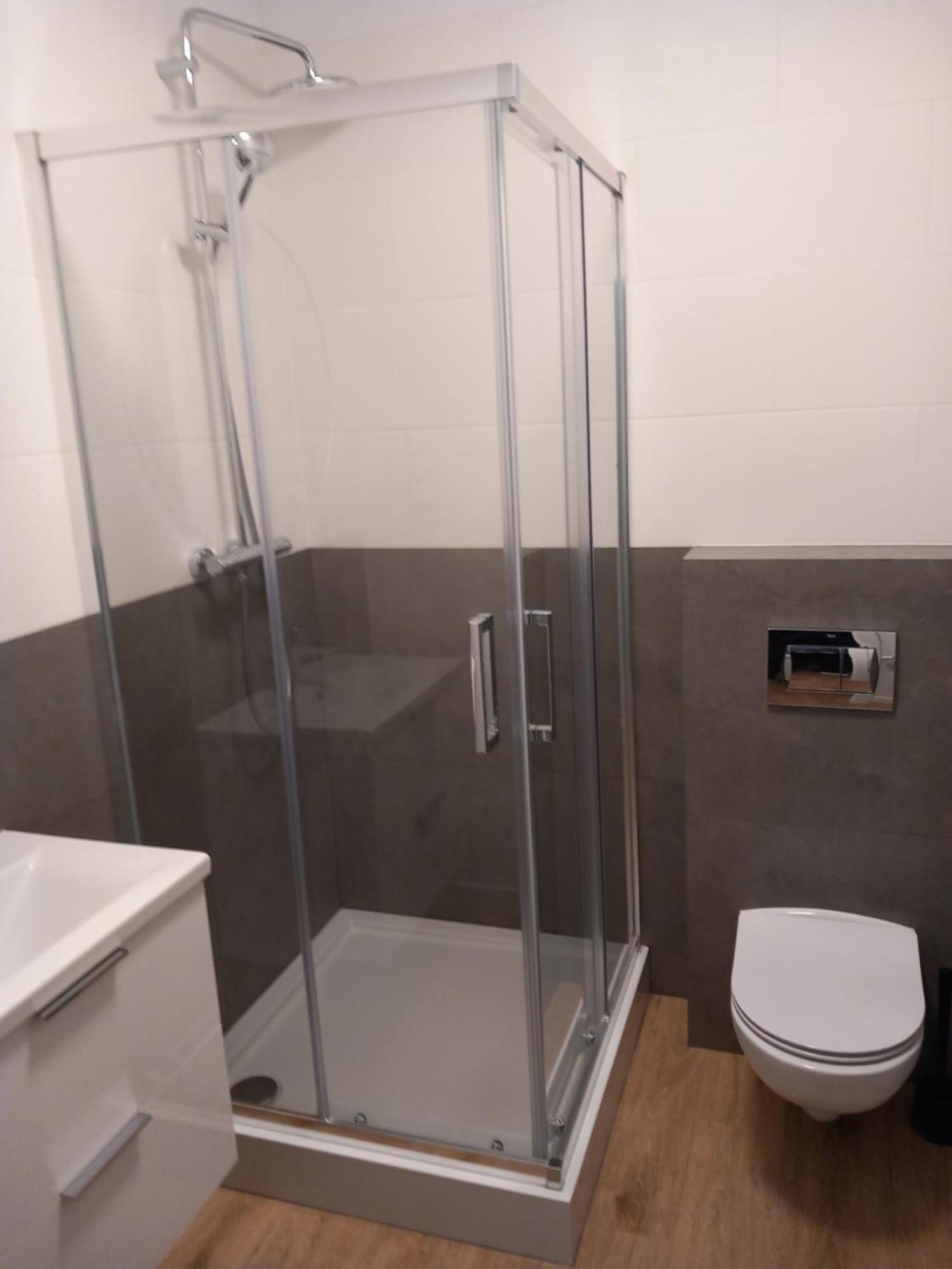 Apartment Jaworska 4 *